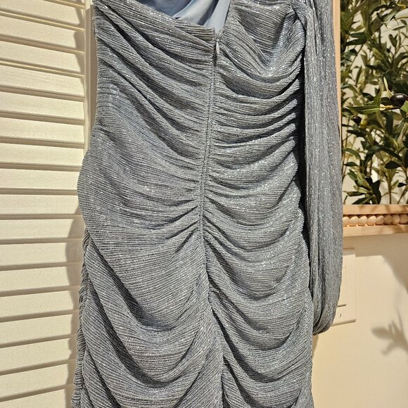 BCBGMazAzria Ruched One-Shoulder Dress, Size S (6) - Picture 3 of 3